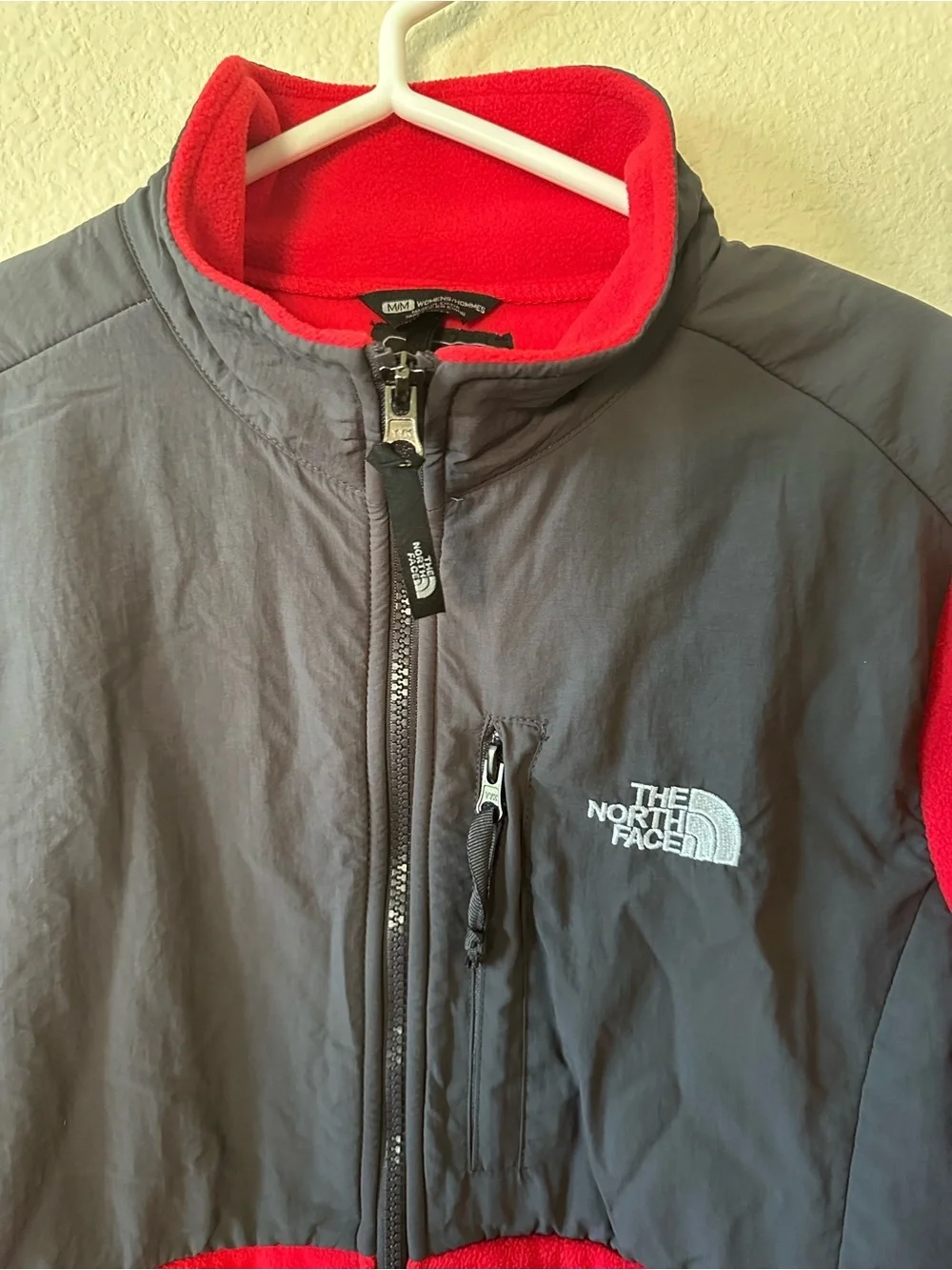 The North Face Men's Red and Gray Fleece Jacket size M/ NWOT 1180